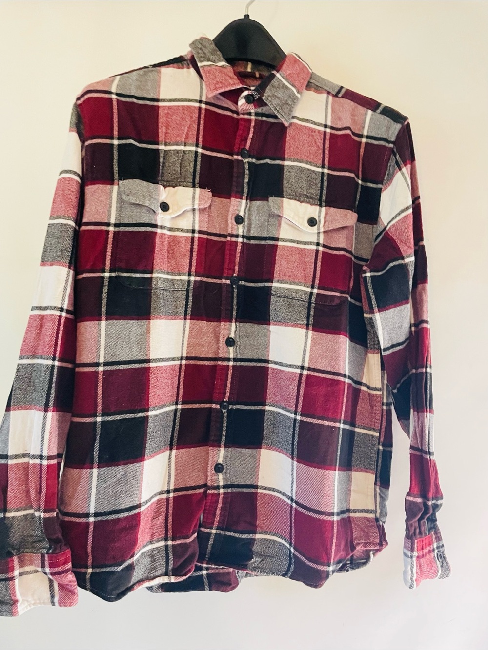 American Eagle Outfitters Burgundy and Black Plaid Button-Down Shirt Size M